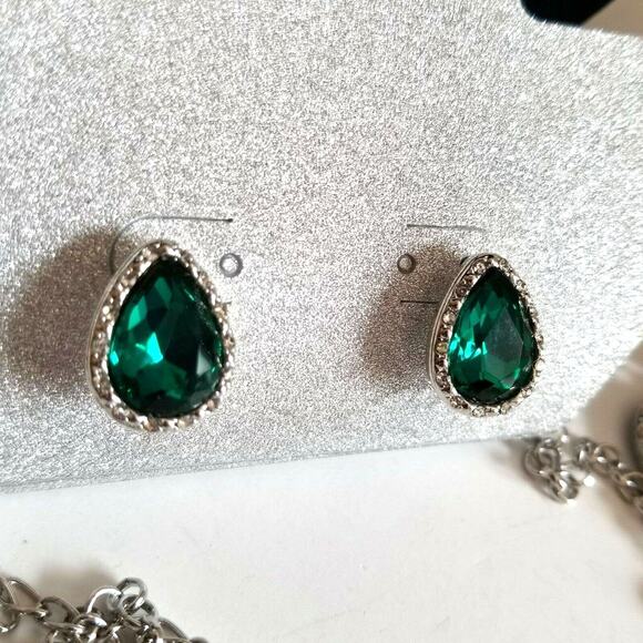New Deep Green Rhinestone Statement Necklace Set Pierced Earring Demi Parure 18" - Picture 3 of 6